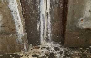 白沙污水池伸缩缝带水堵漏